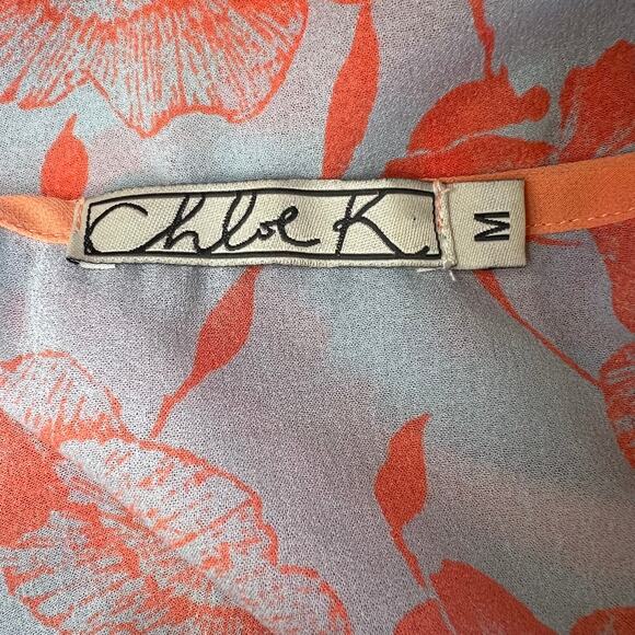 Chloe K Women's Sheer Floral Top Size M - Picture 3 of 4